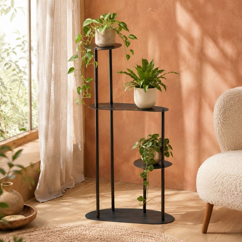 Mica Decorations Fonda Zwart - Plantenstandaard met Drie Plateaus - Metalen Plantenrek Industrieel Design - Plantensteun voor Kamerplanten - 47,5 x 27