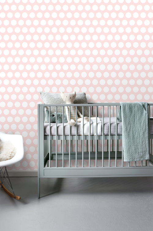 ESTAhome behang stippen wit en licht roze - 53 cm x 10.05 m - 128859