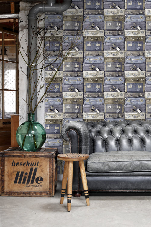 ESTAhome behang vintage koffers blauw en bruin - 53 cm x 10.05 m - 138215