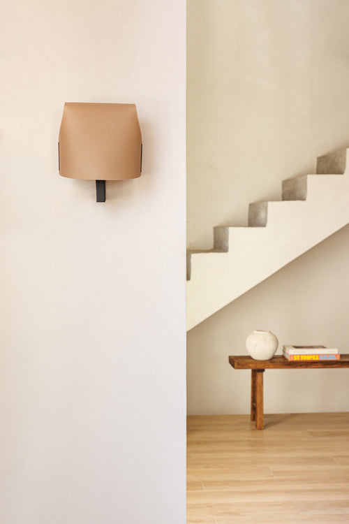 Faro Luang Zwart, camel wandlamp