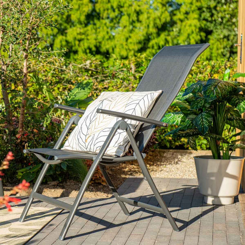 Garden Impressions tuinstoel Santos donker grijs incl voetenbank