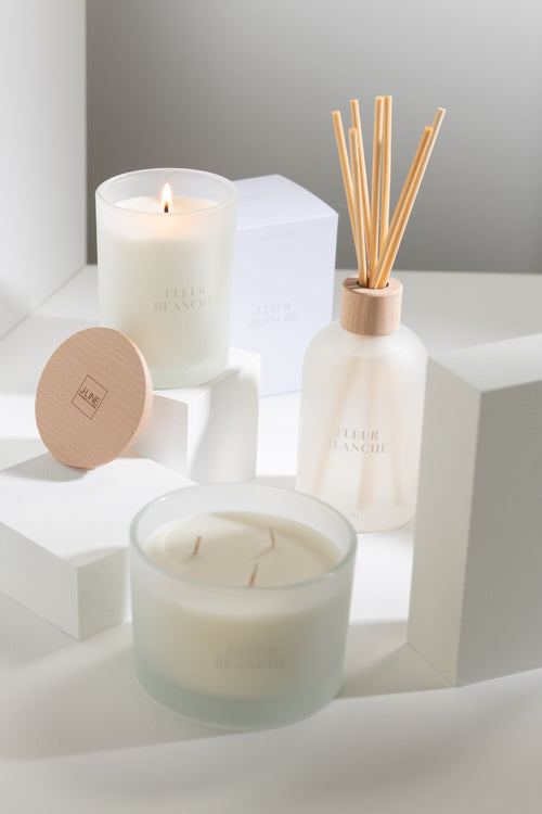 J-Line geurkaars Accords Essentiels - Fleur Blanche - wit - 28U