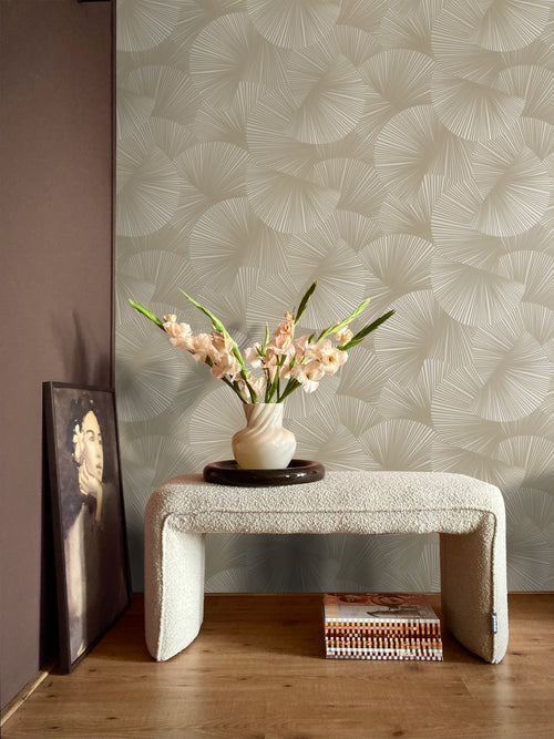 Origin Wallcoverings behang grafisch 3D motief taupe - 0.53 x 10.05 m - 348043
