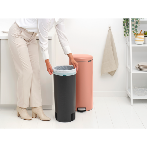 NewIcon pedaalemmer 30 liter met kunststof binnenemmer - Warm Copper - vtwonen shop