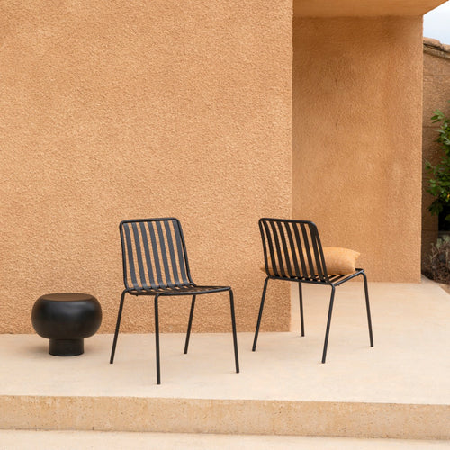 Tikamoon Zwarte metalen tuinstoel - Zwart - vtwonen shop