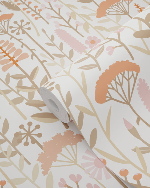 ESTAhome behang veldbloemen terracotta en roze - 50 x 900 cm - 131552 - vtwonen shop