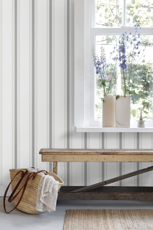 Sanders & Sanders behang strepen donkergrijs - 53 cm x 10.05 m - 640667