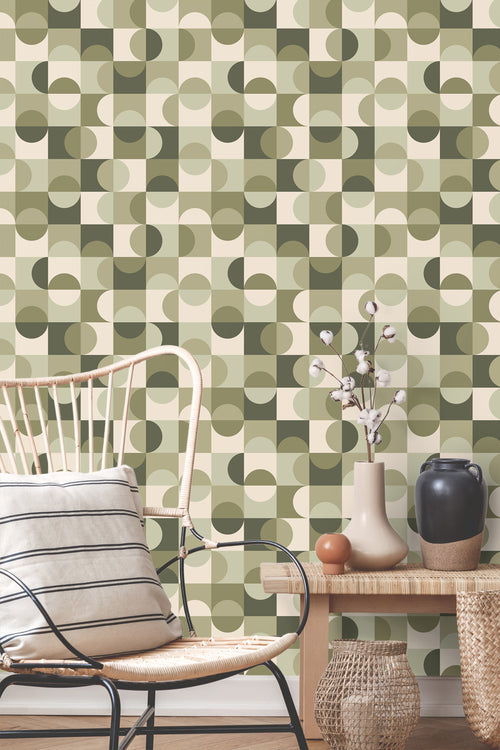 ESTAhome behang cirkels in Bauhaus stijl vergrijsd groen en beige - 50 x 900 cm - 130940 - vtwonen shop