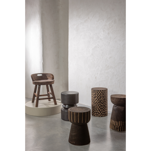 WOOOD kruk/stoel Rosalie - Hout - Donkerbruin - 57x43x43 - vtwonen shop