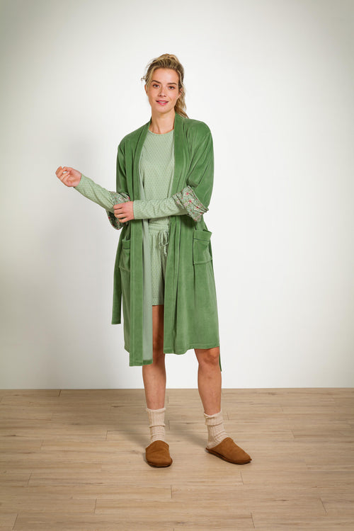 Pip Studio - Tina Pyjama t-shirt - Lange mouw Dames - Thousand Leaves - Lichtgroen - L - vtwonen shop