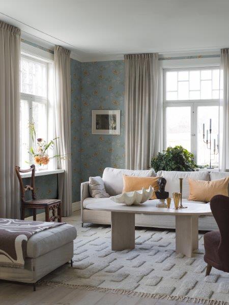 Borastapeter behang bloemen vergrijsd blauw - 53 cm x 10.05 m - 660834 - vtwonen shop