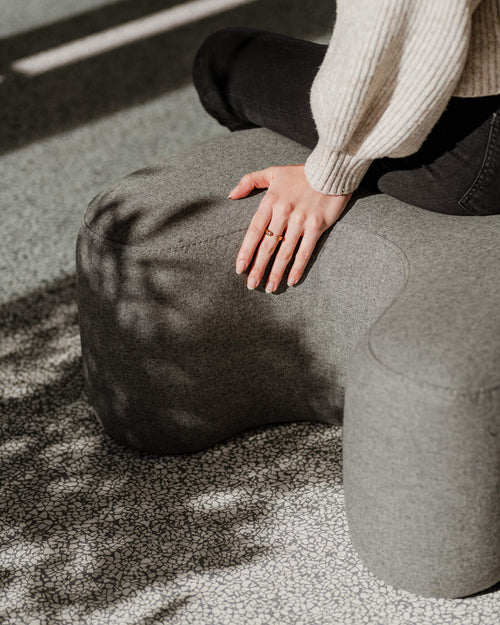 noo.ma U Pouf - Cloud Beige Bouclé, 50 x 60 x 30 cm