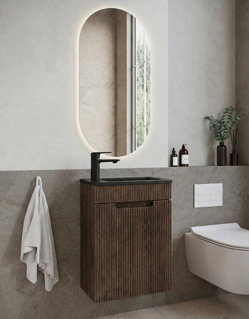 Badplaats Toiletmeubel Thermis 40 x 22 cm – Walnoot Bruin – Fonteinmeubel met Zwarte Wastafel