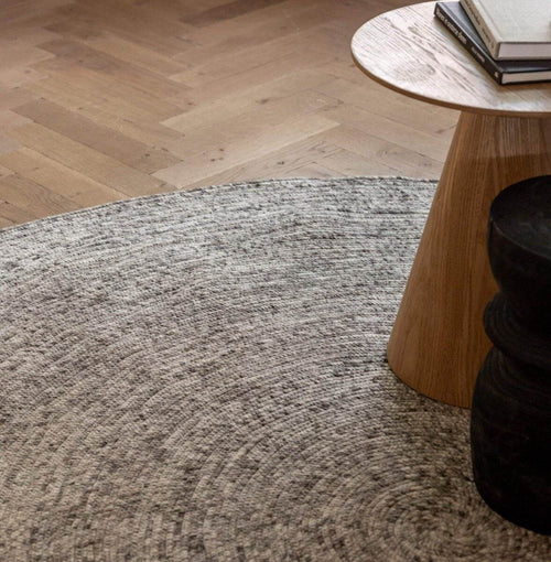 Interieur05 Rond wollen vloerkleed Gapo grijs gemeleerd op=op - 220 x 220 cm