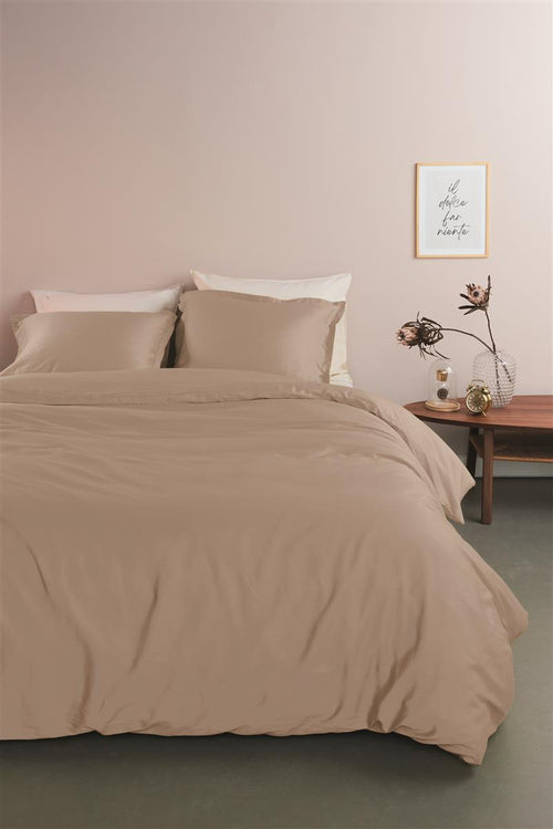 Ambiante dekbedovertrek Satin Uni - 140x200/220 cm - taupe - vtwonen shop