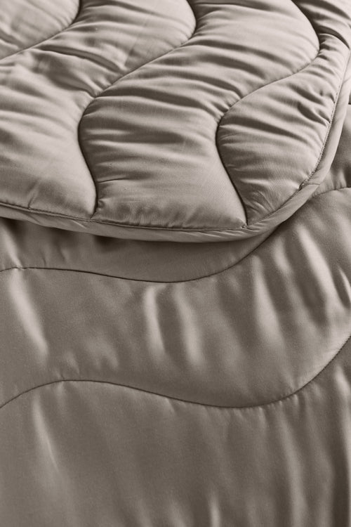 Beddinghouse Dekbedden Cocoon Lazy Duvet - 140 x 200 cm - Taupe