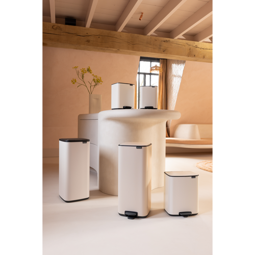 Brabantia Bo Pedaalemmer, 4 liter, stil sluitend, kunststof binnenemmer - Soft Beige