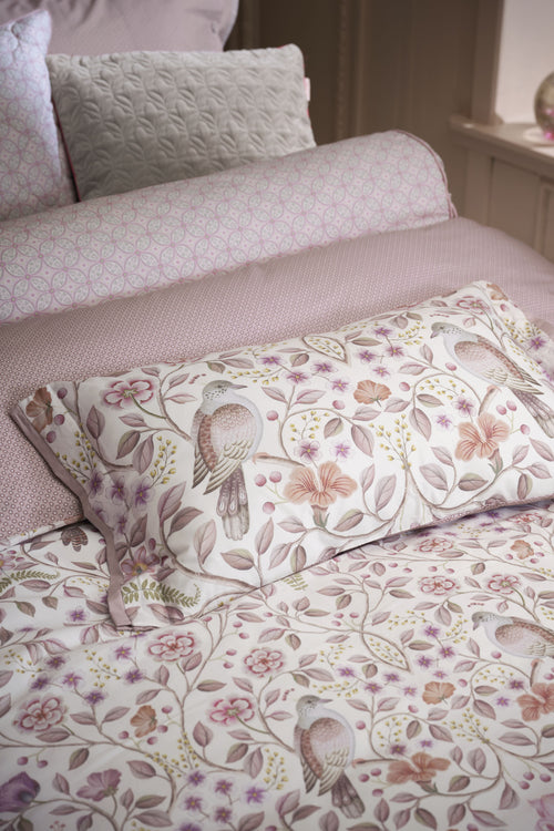 Pip Studio  Garden of Dove Cushion - 35 x 60 cm - Gebroken wit - vtwonen shop