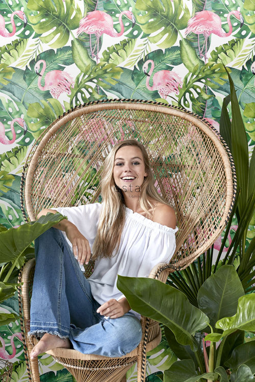 ESTAhome XXL behang tropische bladeren met flamingo's groen en roze - 50 x 900 cm - 158895 - vtwonen shop