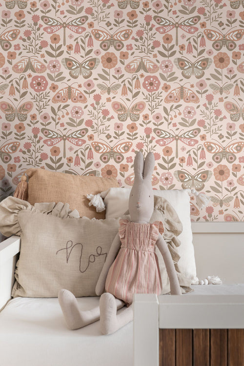 ESTAhome behang bloemen & vlinders beige, groen en oudroze - 50 x 900 cm - 131886