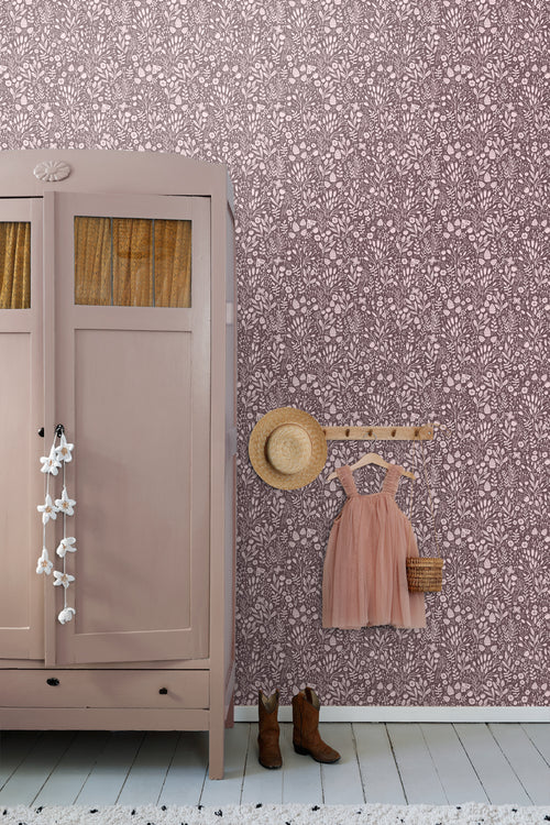 ESTAhome behang bloemetjes aubergine paars - 50 x 900 cm - 131254 - vtwonen shop