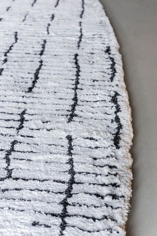 Interieur05 Vloerkleed Rectangle Edge Creme wit/Zwart - 160 x 230 cm - vtwonen shop