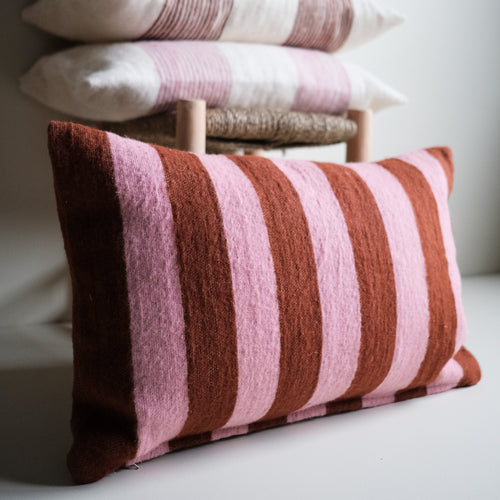 Household Hardware - kussen - Zacht roze - Bruin - vtwonen shop