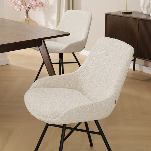 Nolon Noa-Isa Eetkamerstoel Bouclé Beige - Stof - Zwart Onderstel - vtwonen shop