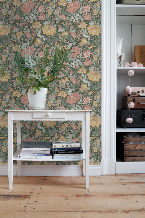 ESTAhome behang vintage bloemen blauwgroen, oudroze en okergeel - 50 x 900 cm - 131198