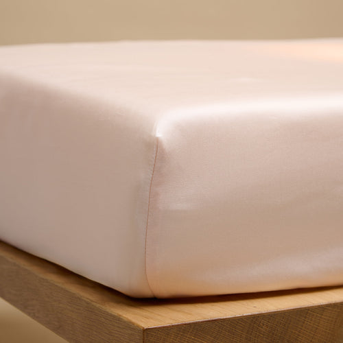 Coco & Cici - TENCEL Sateen Hoeslaken Perzik Wit - Pre-order: 200x210x30 (leverbaar 25 september)
