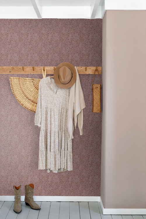 ESTAhome behang bloemetjes oudroze en aubergine paars - 53 cm x 10.05 m - 131129 - vtwonen shop