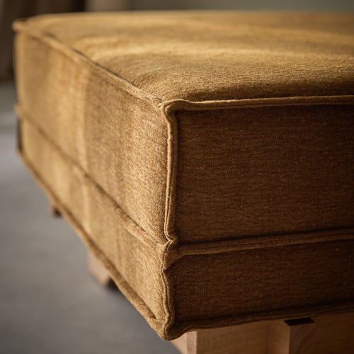 Tikamoon Houten voetenbank van eiken en okerkleurige stof - Mosterd