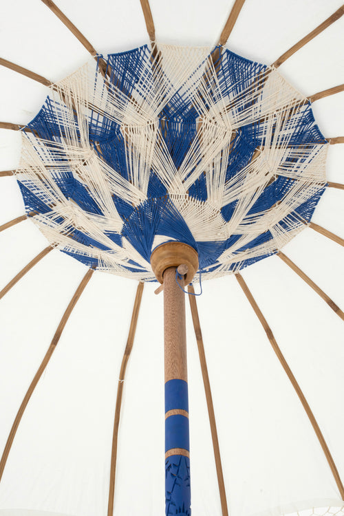 J-Line parasol Flavie - hout/katoen - ecru/blauw