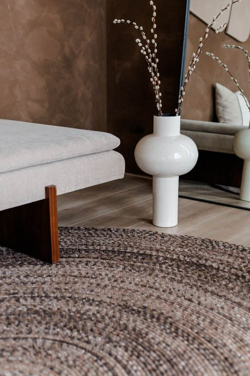Interieur05  vloerkleed Gapo -Donkerbruin -gemeleerd- rond -wollen- 180 x 180 cm
