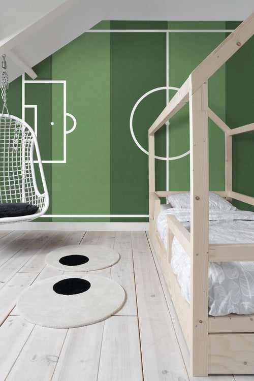ESTAhome fotobehang voetbalveld groen - 400 x 279 cm - 159436 - vtwonen shop
