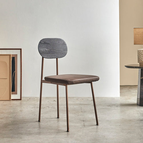 Tikamoon Mohawk massief eiken stoel in chocoladebruin - Bruin - vtwonen shop