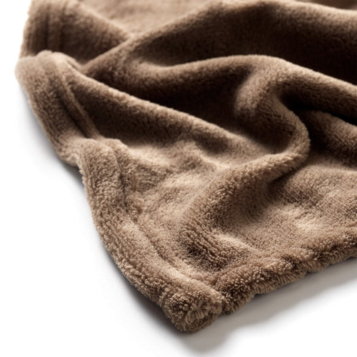 VOORDEELSET - 3-delig - Zaya & Harvey - 2 sierkussens 45x45 cm - 1 plaid 150x200 cm - taupe