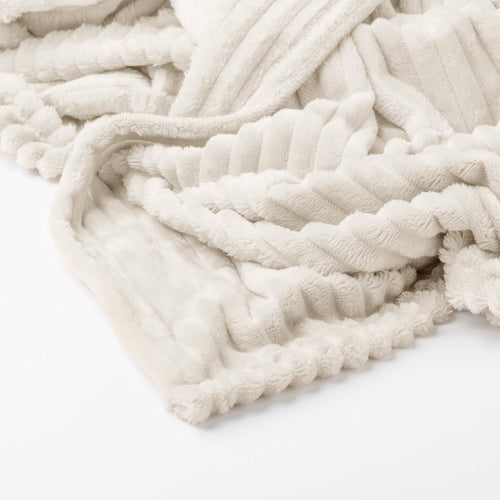 MARTHY - plaid 140x180 cm - ribfluweel - gerecycled - Snow White - wit
