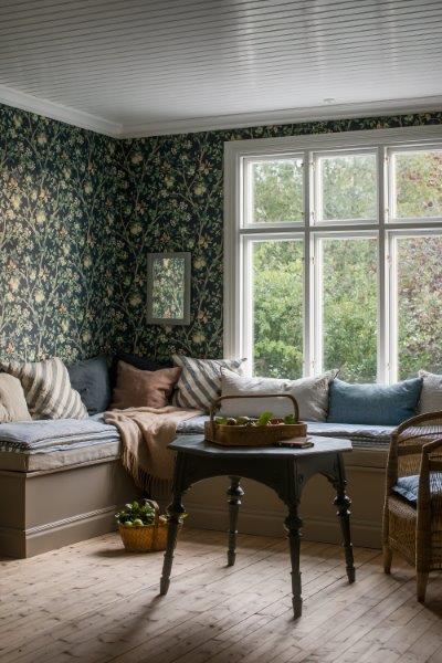 Borastapeter behang bladeren vergrijsd blauw - 53 cm x 10.05 m - 660361 - vtwonen shop