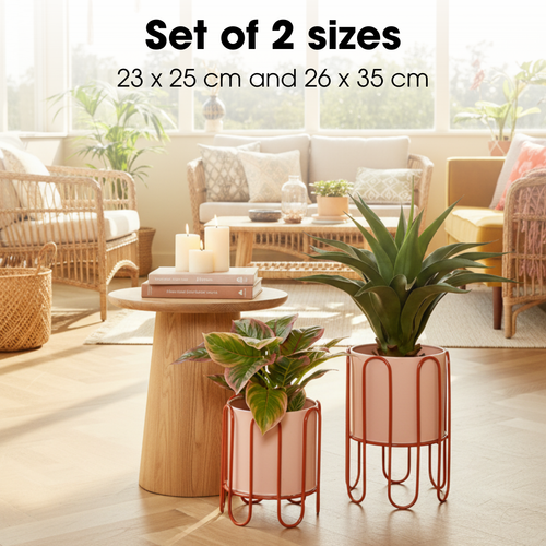 Mica Decorations Dione Bloempot op Standaard – Set van 2 – Plantenpot voor Bloemen en Kamerplanten – Bloempotten voor Binnen – IJzer – Roze