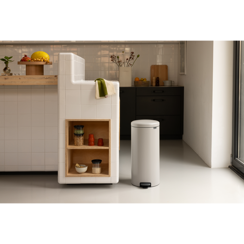 Brabantia NewIcon Pedaalemmer, 30 liter, kunststof binnenemmer - Soft Grey