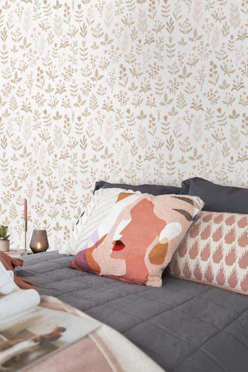 ESTAhome behang veldbloemen beige - 50 x 900 cm - 131092 - vtwonen shop