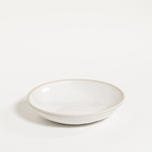 The Table Atelier Pastabord Ø 22,5 cm  Milk - vtwonen shop