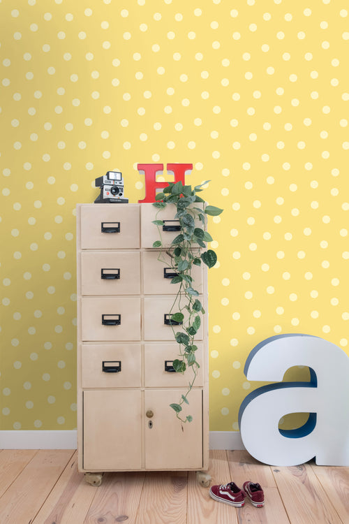 ESTAhome behang stippen geel - 50 x 900 cm - 131578 - vtwonen shop