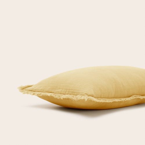 Madura Kussensloop Lou strogeel 30x40 cm