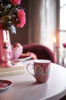 Pip Studio Flower Festival Scallop Mokken - Servies - Set van 4 Kopjes - Donkerroze - 450ml - vtwonen shop