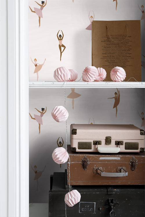 ESTAhome behang ballerina's terracotta en lila roze - 53 cm x 10.05 m - 139536