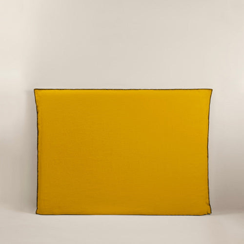 Madura Hoes voor hoofdbord Nino oker en zwarte slinger 150x134 cm