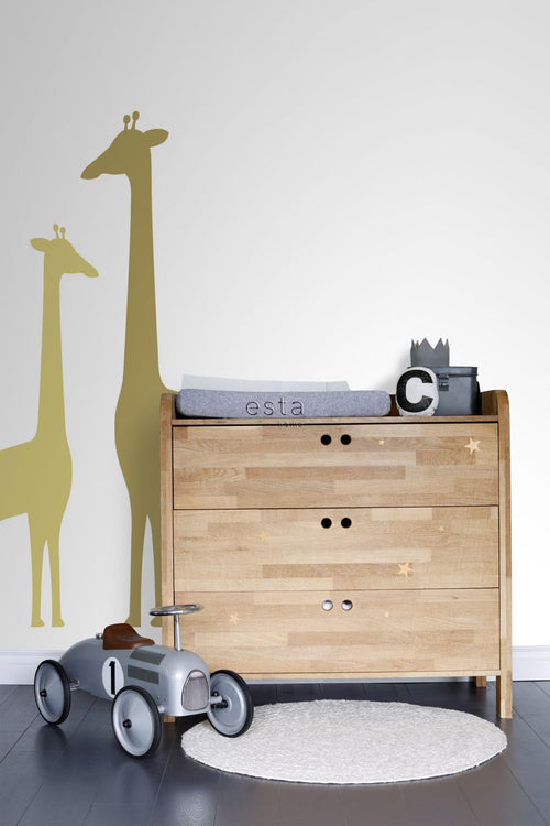 ESTAhome fotobehang giraffen okergeel - 150 x 279 cm - 158925 - vtwonen shop