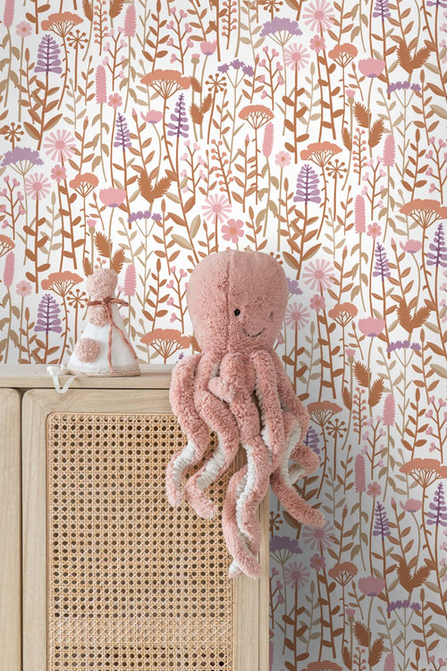 ESTAhome behang veldbloemen terracotta, paars en roze - 50 x 900 cm - 131553